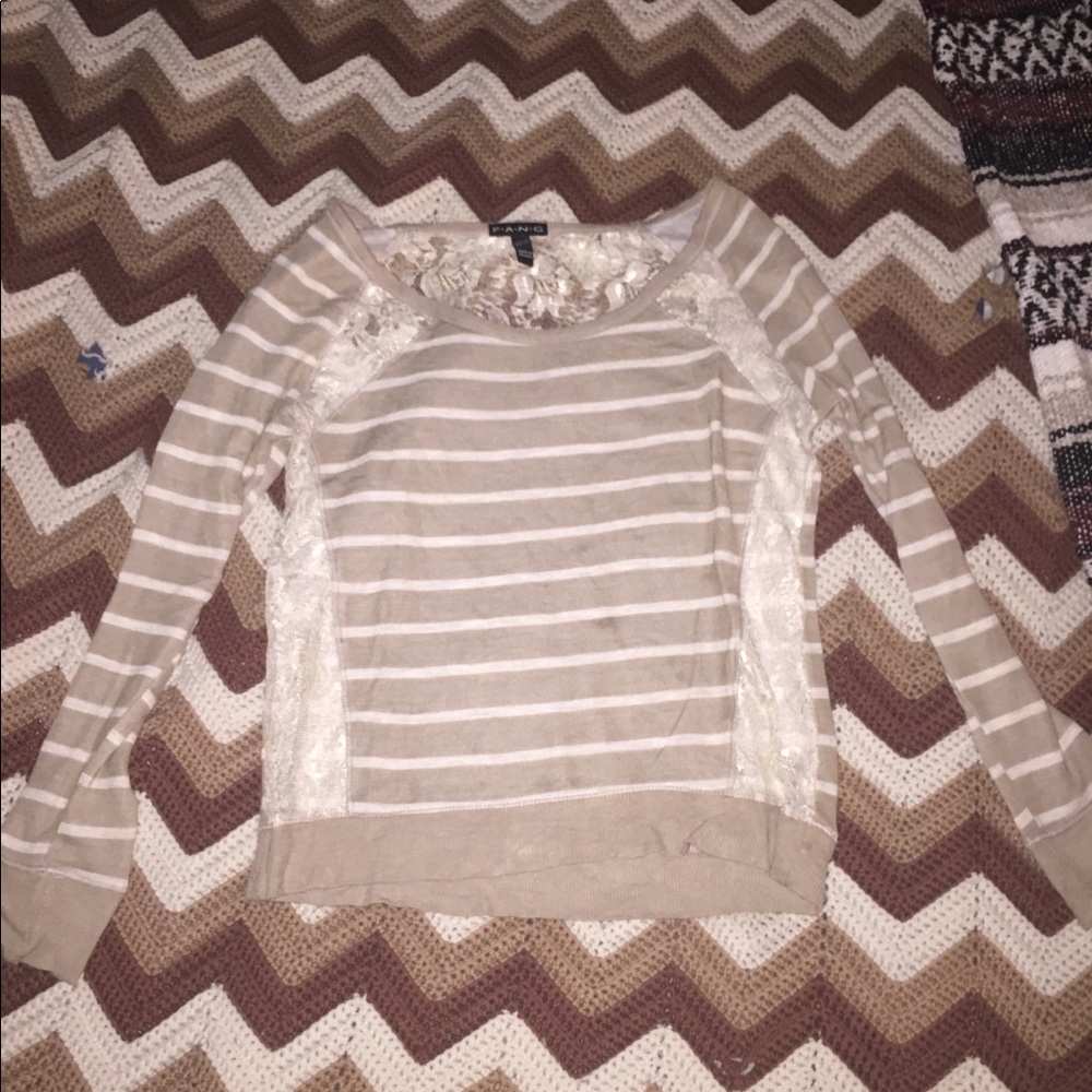 F.A.N.G long sleeve shirt with exposing lace.